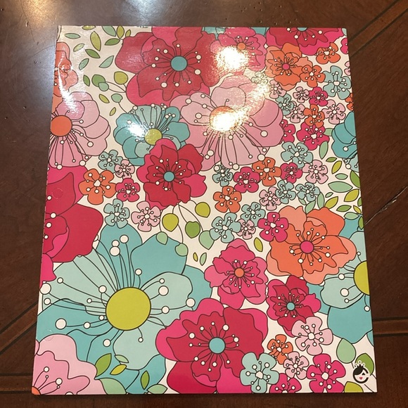 Set of 5 Studio C, “The Sugarland Collection” printed folders. - Picture 10 of 11